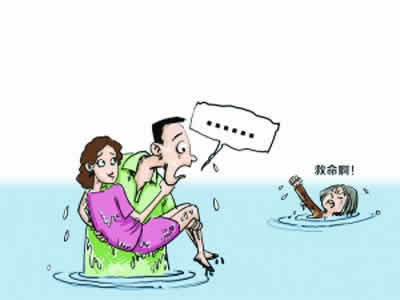 测你和婆婆落水他先救谁?